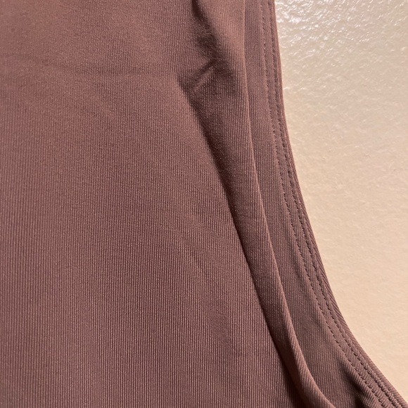 Babaton Contour Mock neck Bodysuit in Brown, Size Large - Picture 4 of 6